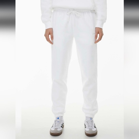 Aritzia TNA Boyfriend Sweatpant - Picture 1 of 10